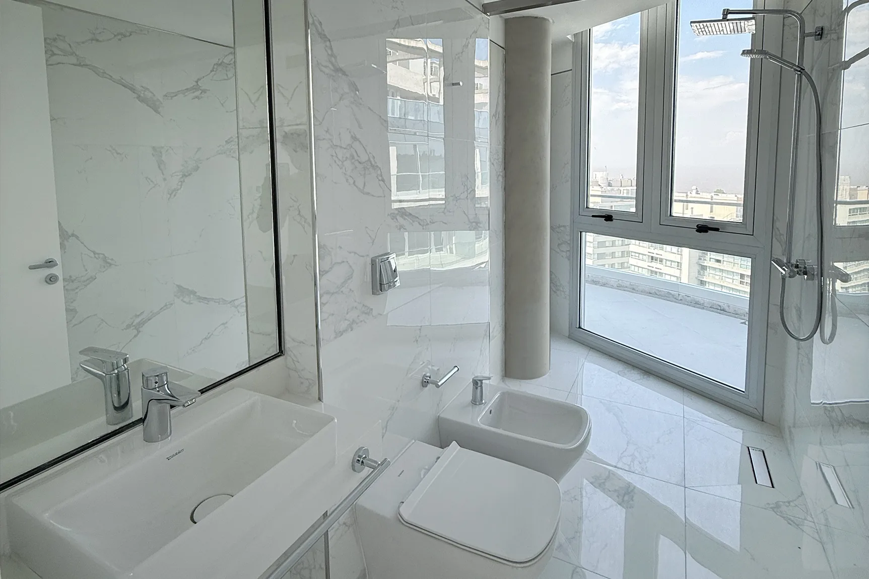 Baño del triplex B torre Libertador